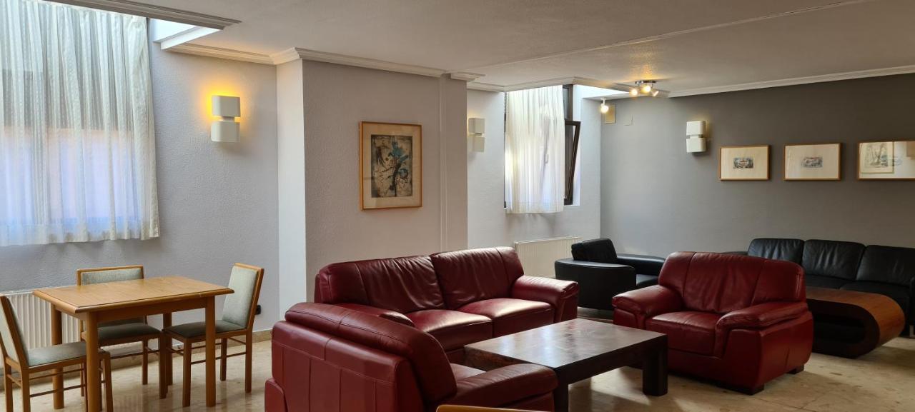 Apartamentos Laredo-Playa المظهر الخارجي الصورة