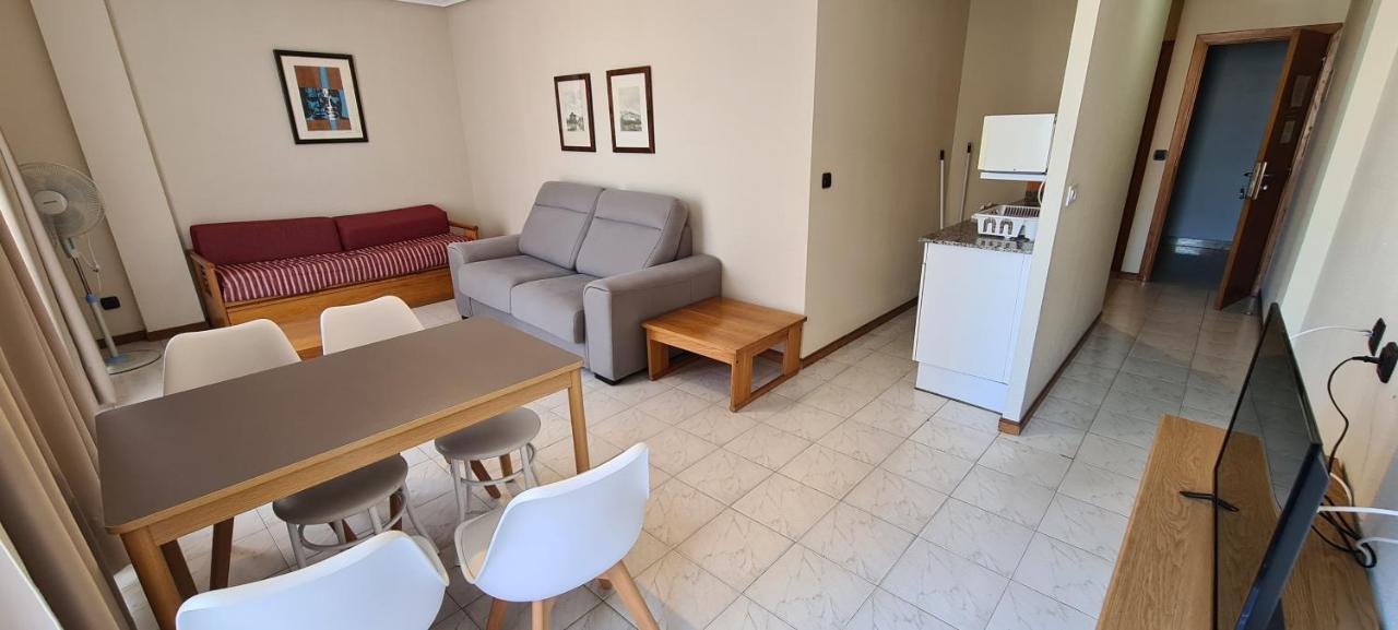 Apartamentos Laredo-Playa المظهر الخارجي الصورة