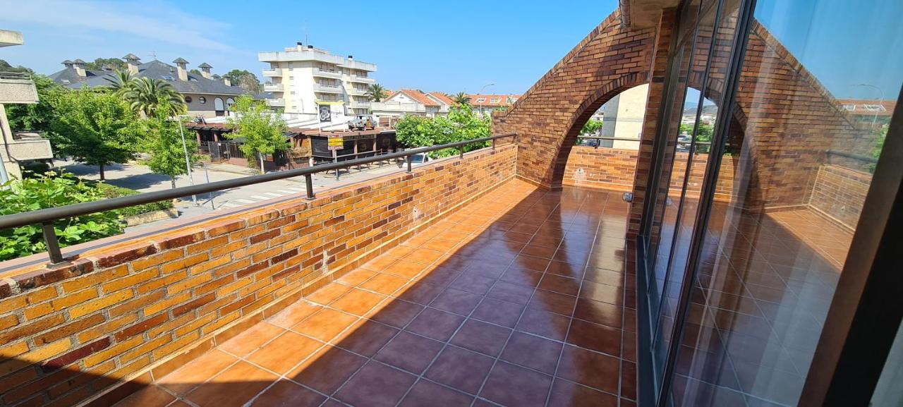 Apartamentos Laredo-Playa المظهر الخارجي الصورة